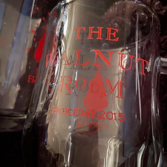 Walnut Room Holiday 2015 clear mug - Picture 5 of 8